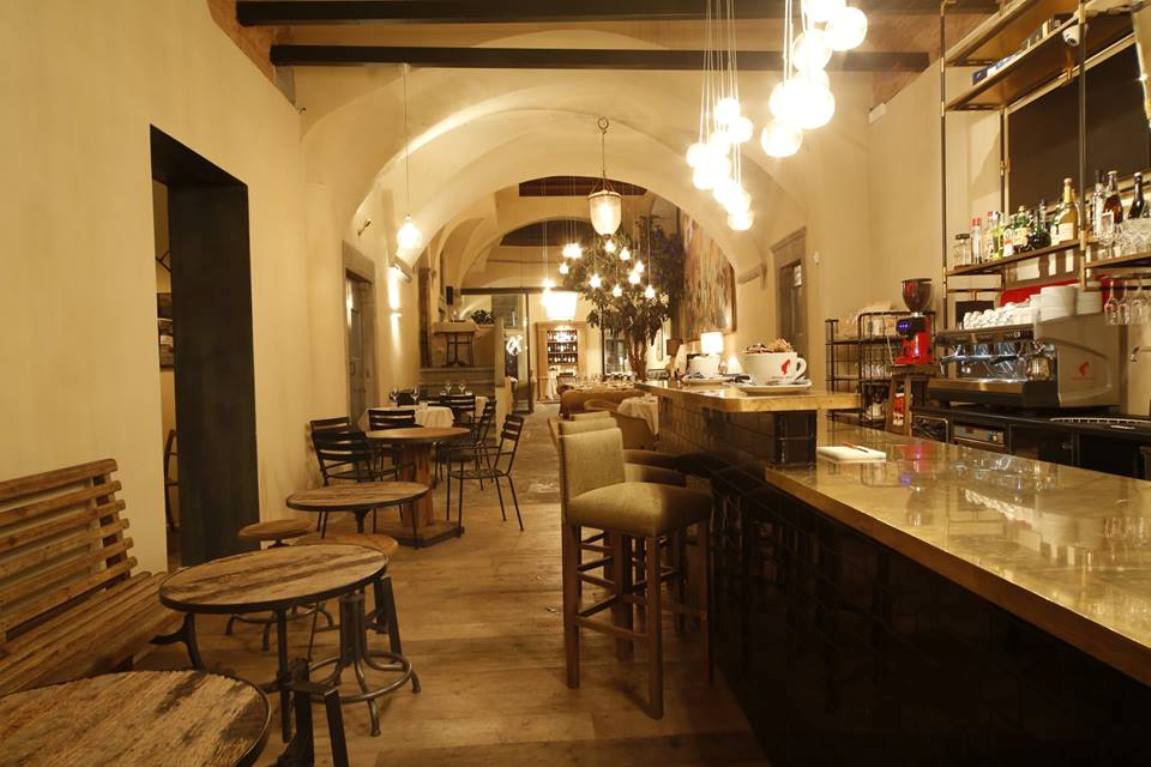 1743706 1549751975269748 2056093426103762942 n